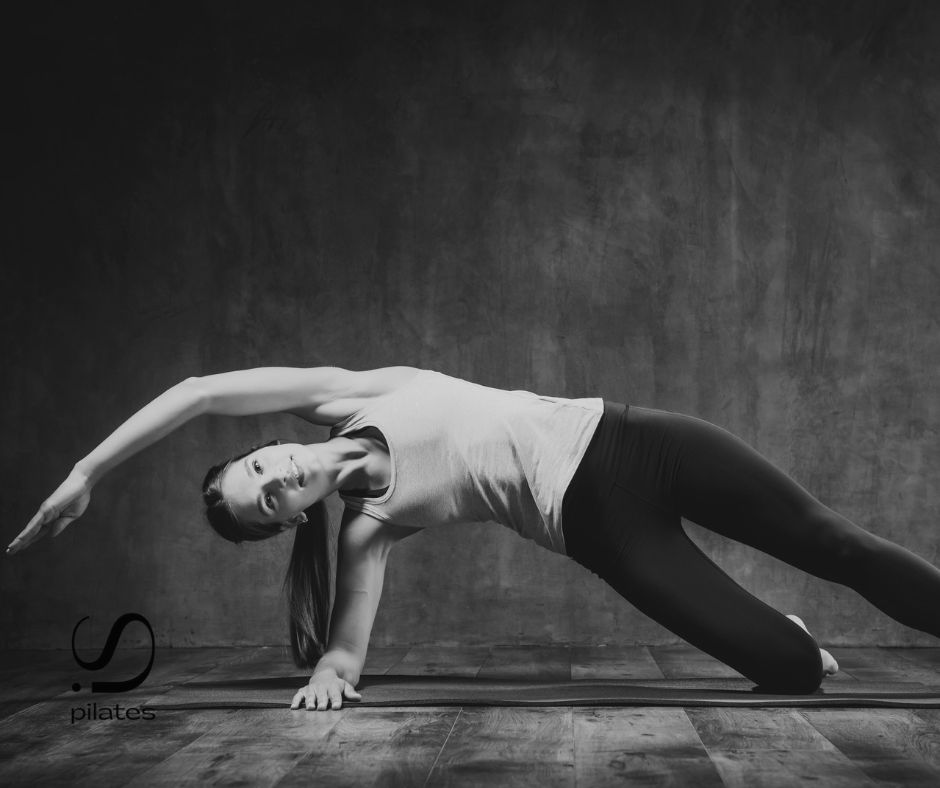 Mat Pilates gyakorlat a STOTT PILATES® szemlélet szerint az iSPilates stúdióban